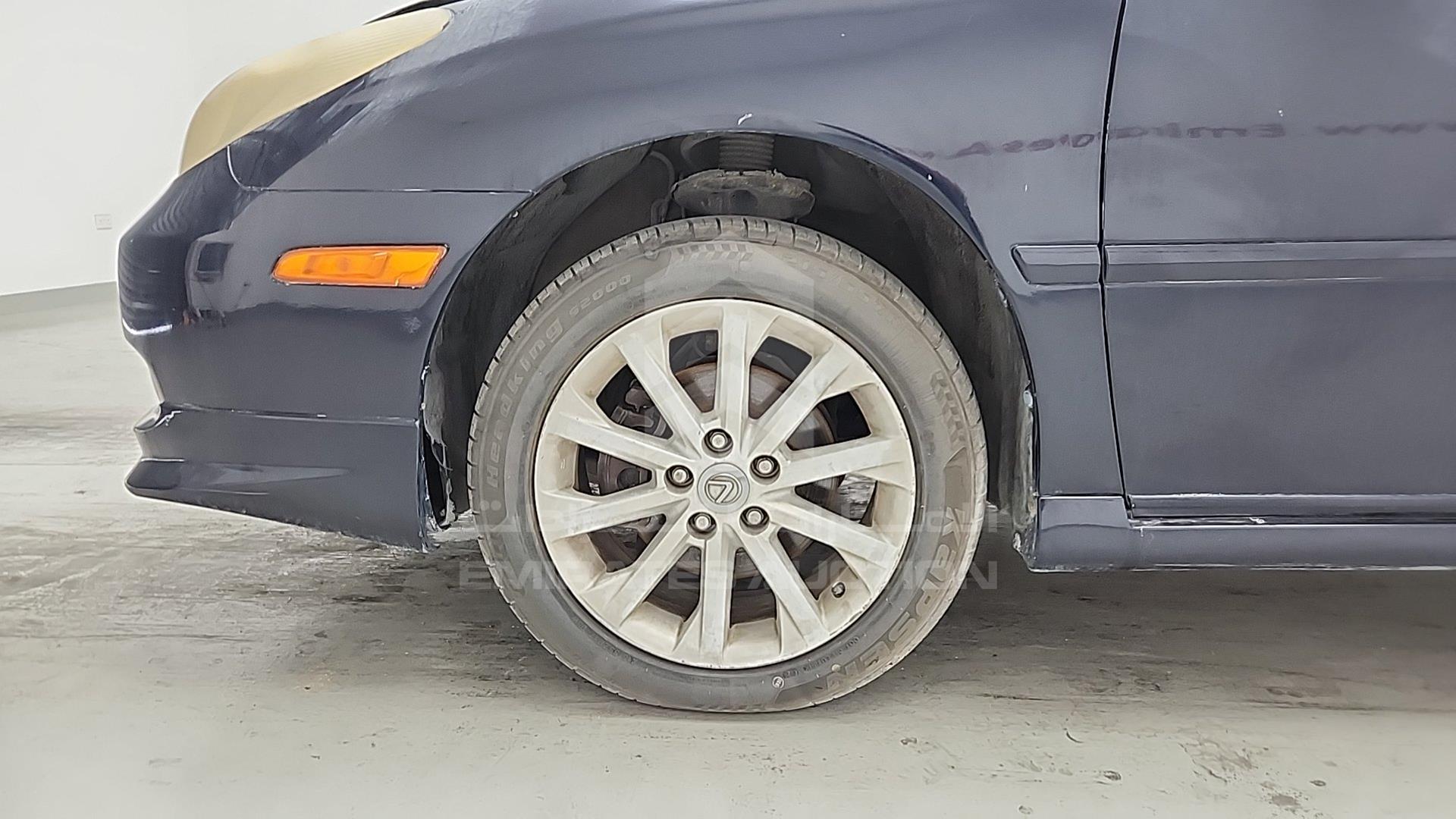 2003 LEXUS ES 300 VIN: JTHBF30G130143631