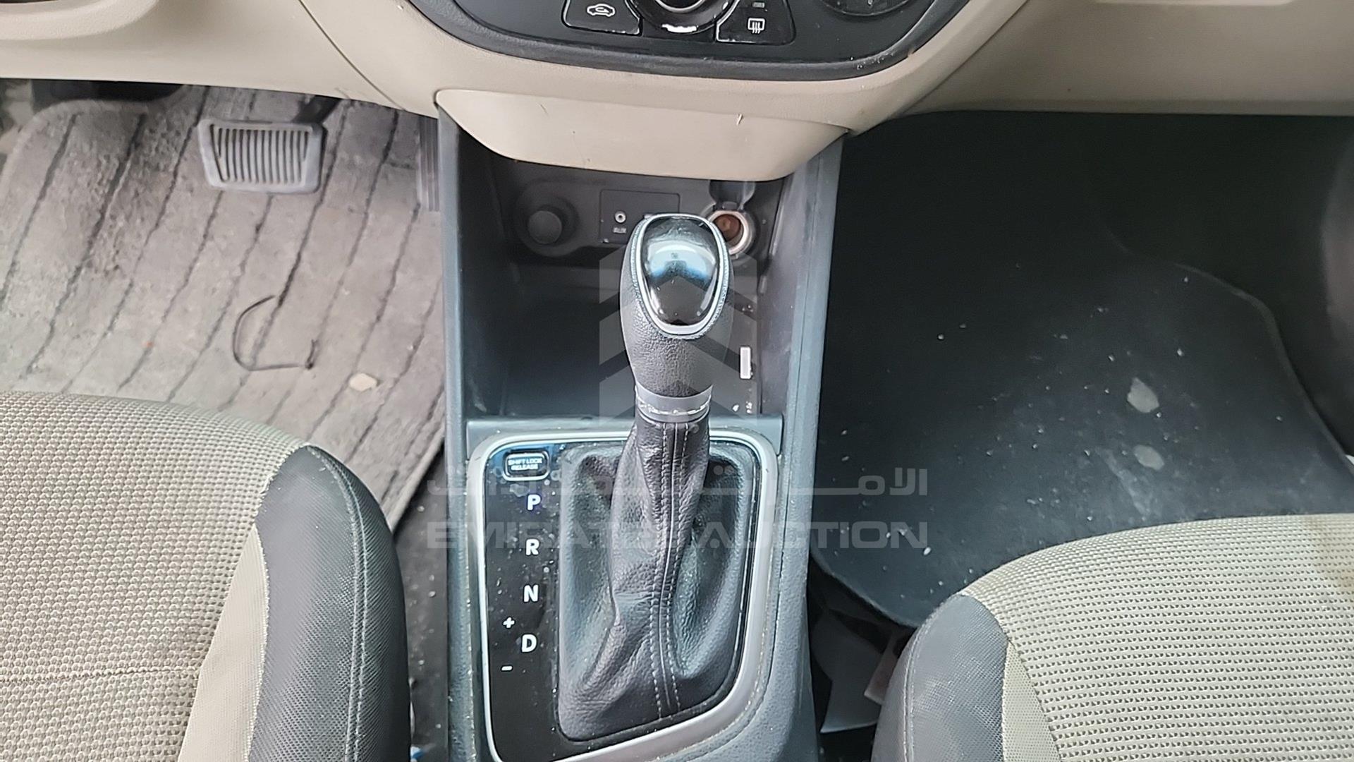2018 HYUNDAI ACCENT VIN: MALC741B8JM050569