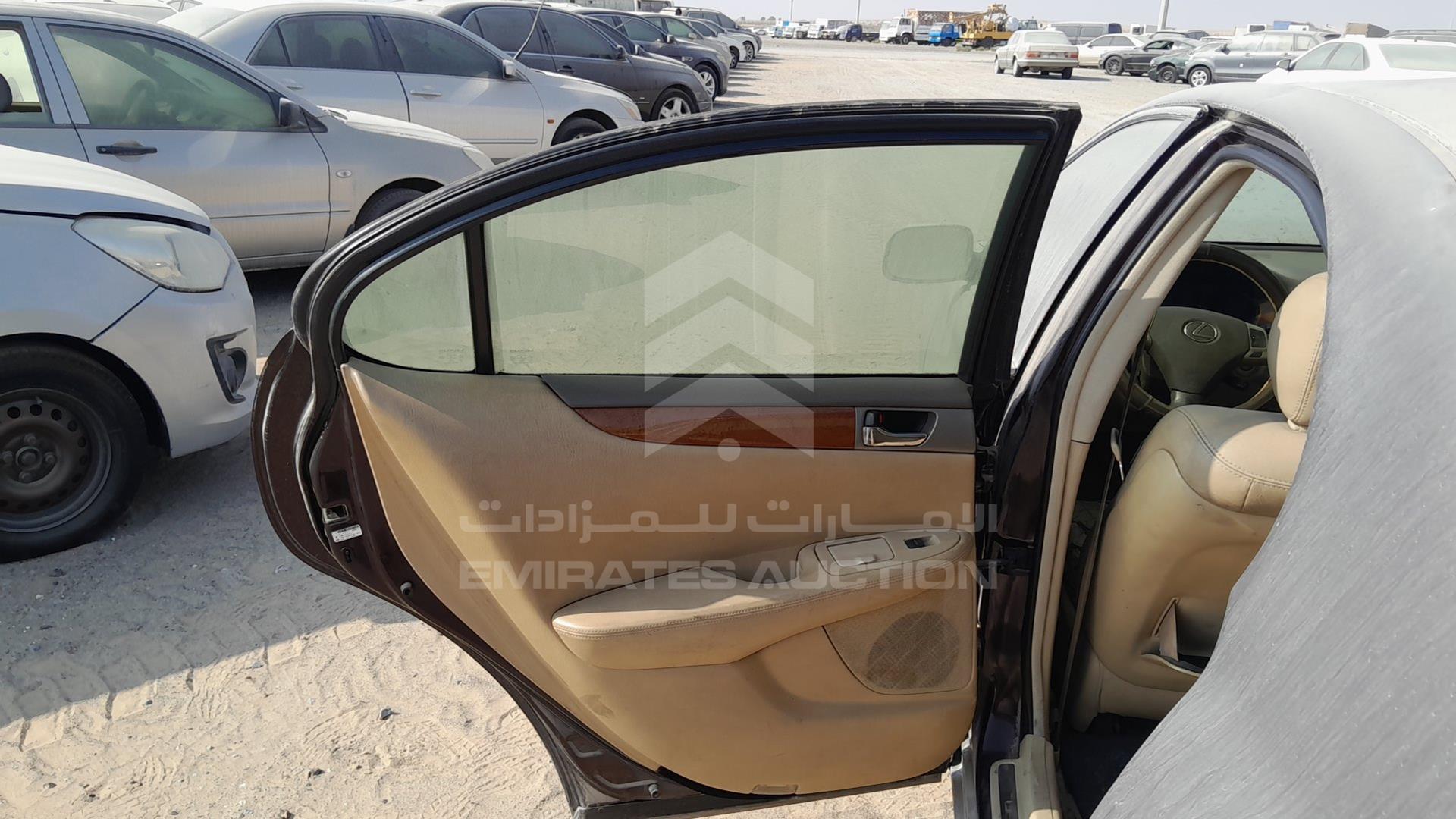 2006 LEXUS ES 300 VIN: JTHBF30GX66033832