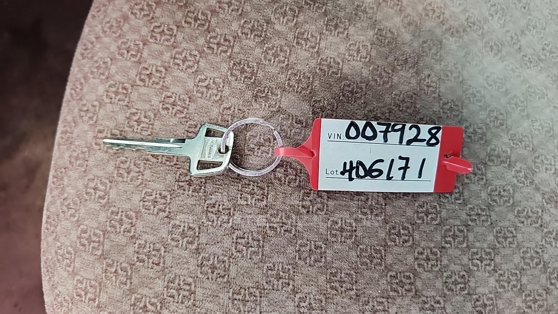 2016 MITSUBISHI L 200 VIN: MMBJNKJ40GH007928