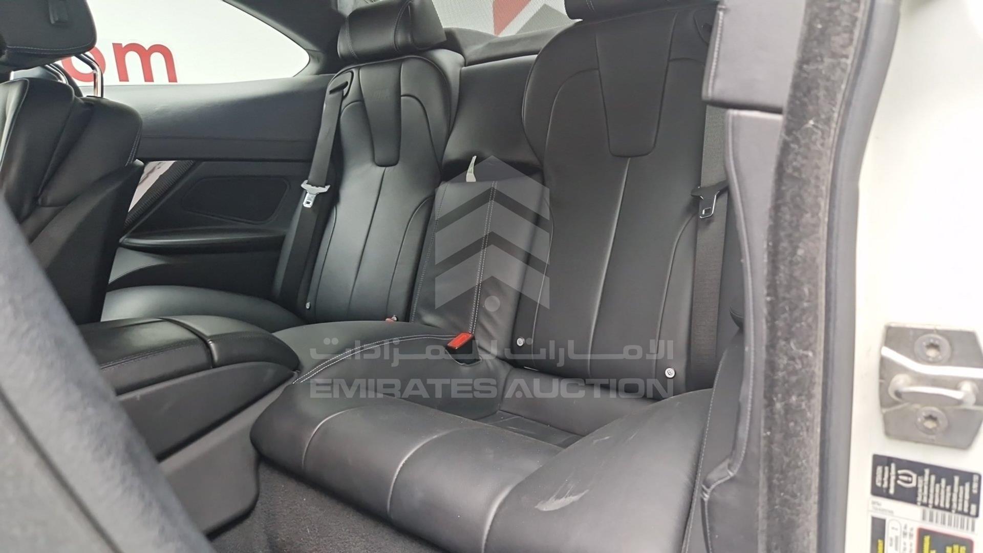 2013 BMW M6 VIN: WBSLX9C5XDC968527