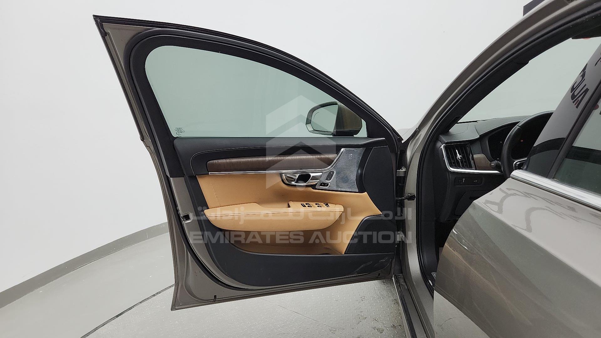 2021 VOLVO S 90 VIN: LVYA2APS3MP097857