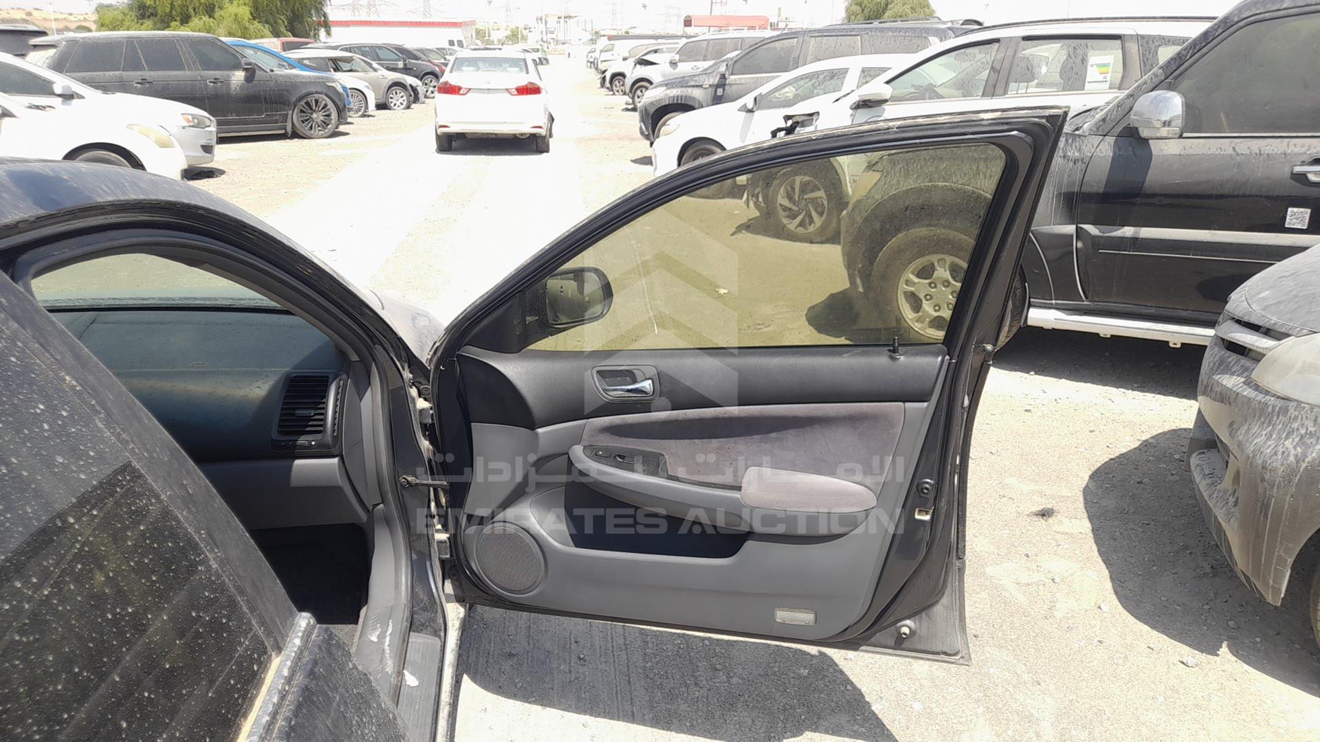 2006 HONDA ACCORD VIN: JHMCM56536C414672