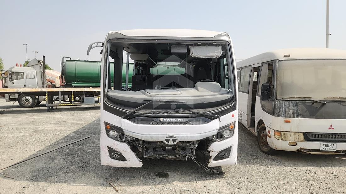 تاتا LPO 916 2026 — الزاوية الأمامية بالكامل — صورة 1