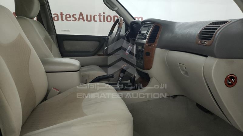 JTEHJ09J665125149 Auction: EmiratesAuction Lot: 406549 JTEHJ09J665125149 Toyota Land Cruiser 2006 BLUE Photo 24