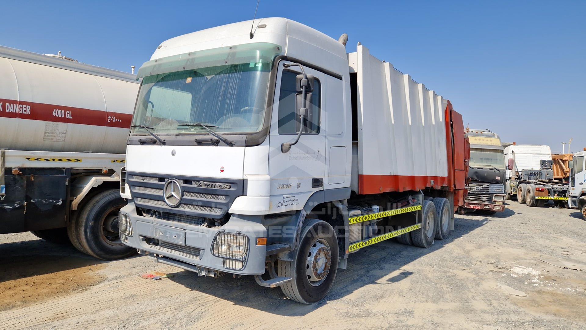 2008 MERCEDES ACTROS VIN: WDAKHCAA98L279424