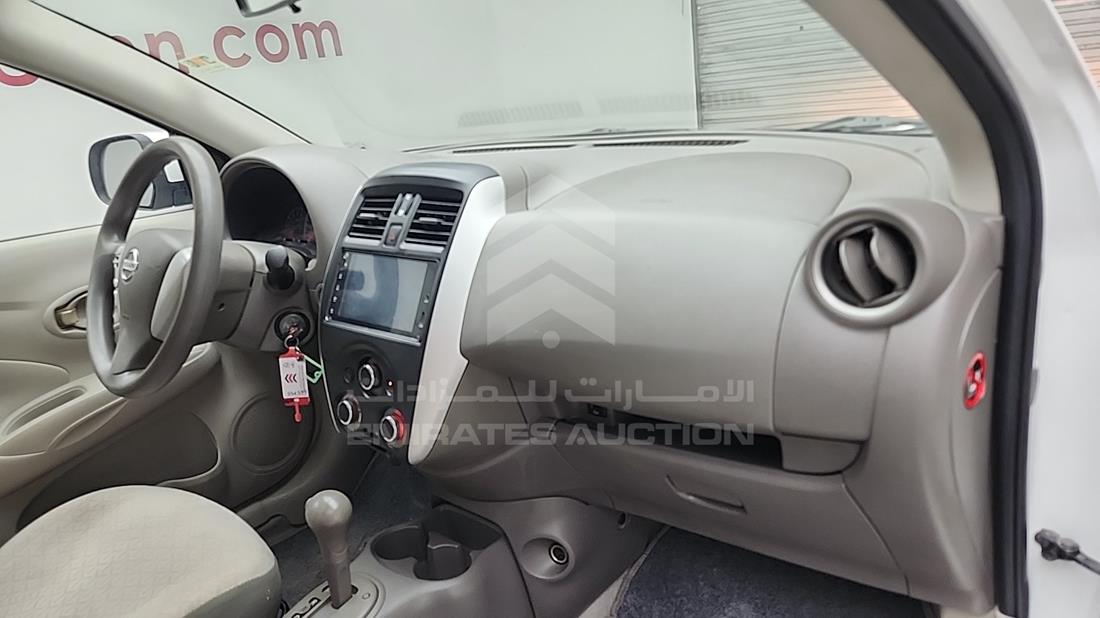 نيسان صني 2021 — زاوية واجهة الراكب الأمامي الأيمن — صورة 26