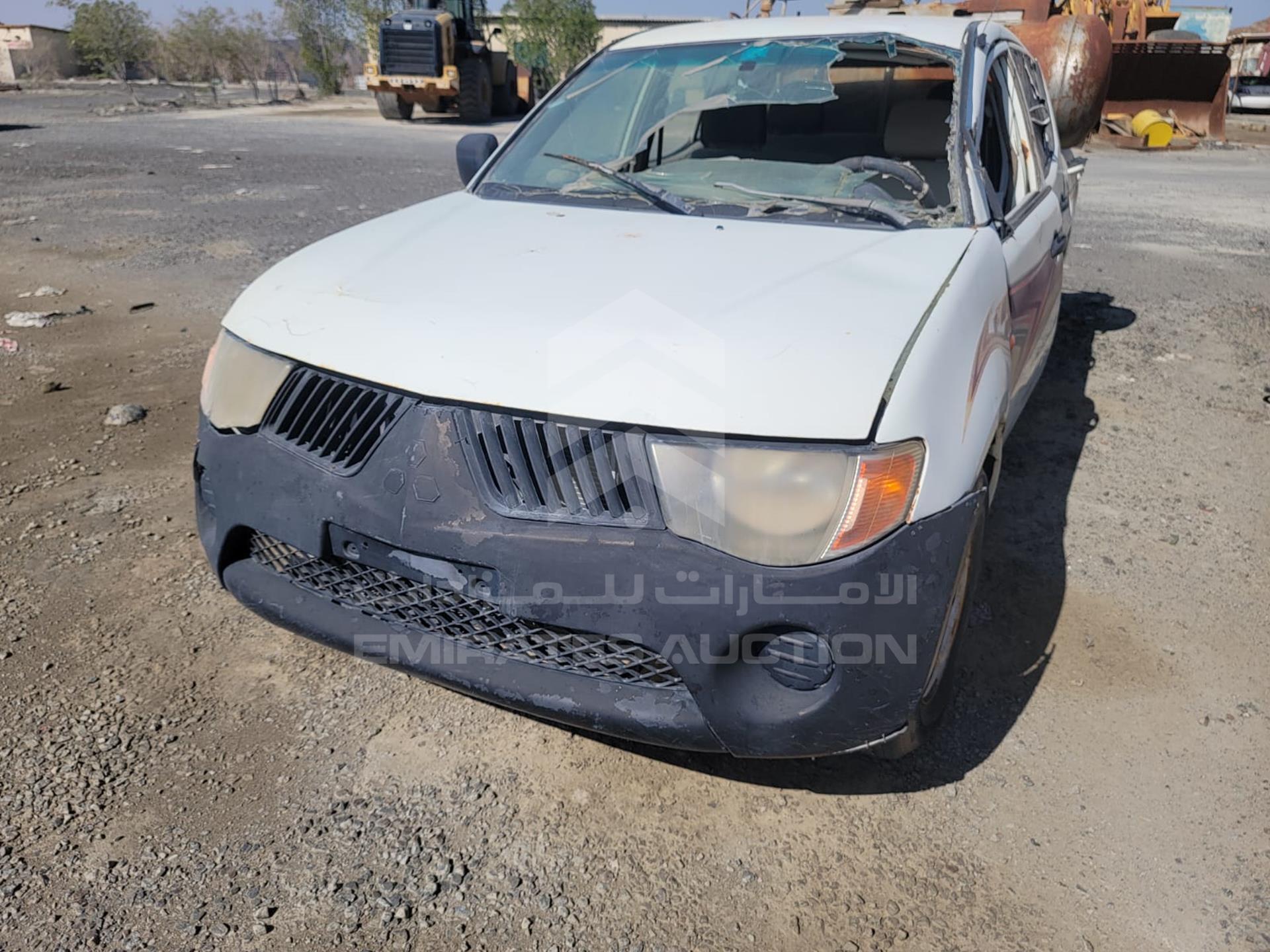 2008 MITSUBISHI L 200 VIN: MMBJNKA508D043582