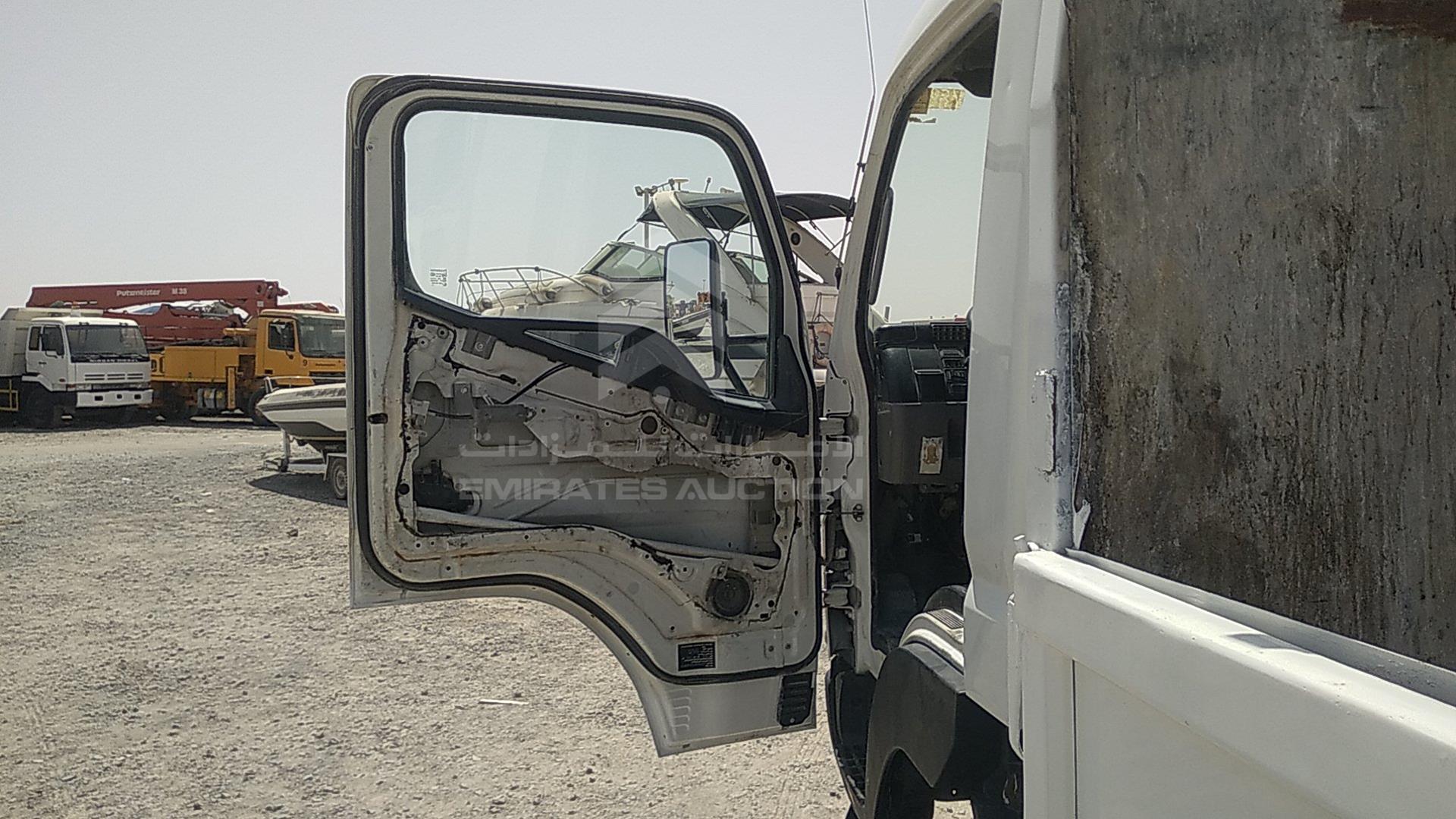 2018 MITSUBISHI CANTER VIN: JL6B8E6P6JK004201