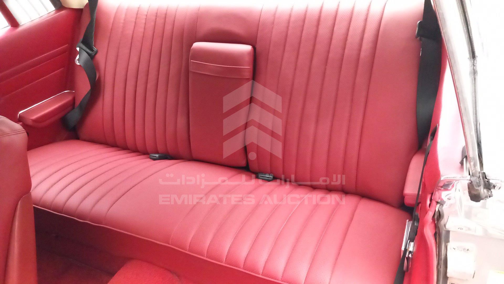 1975 MERCEDES SLC 450 VIN: 10702412011063