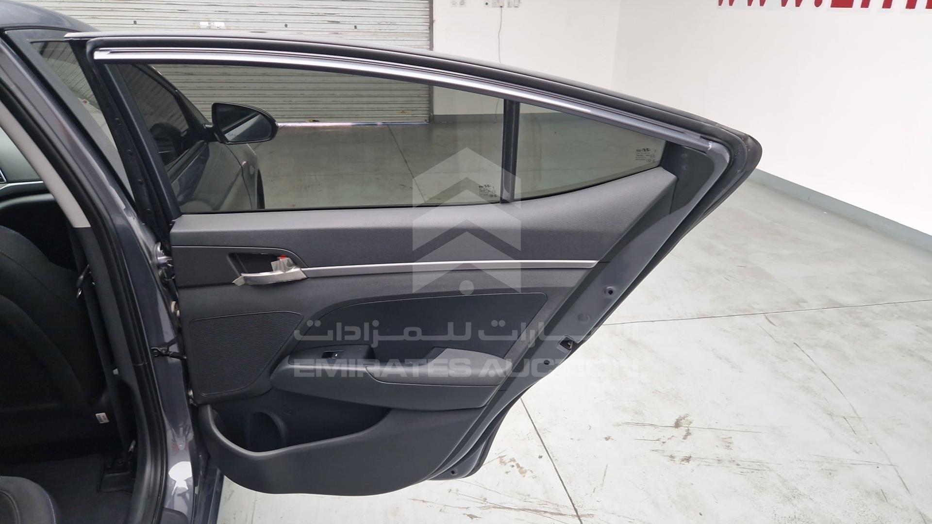 2017 HYUNDAI ELANTRA VIN: KMHD741FXHU202688