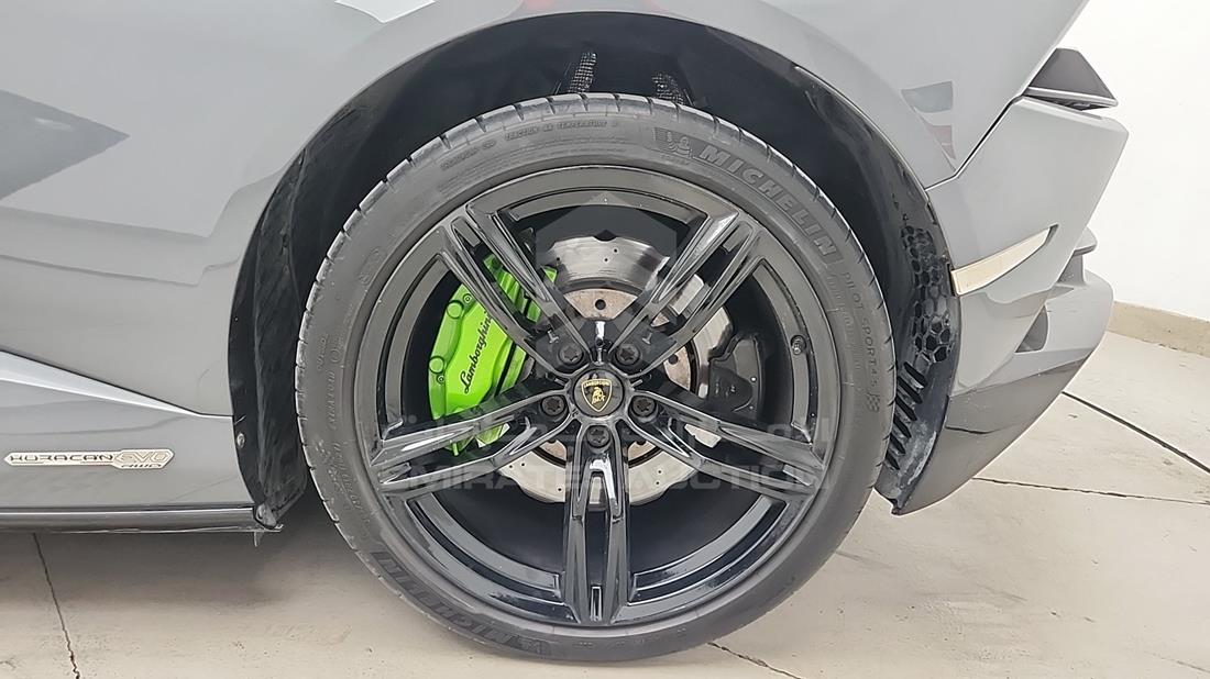 2021 Lamborghini Huracan — Rear Left Tyre — Photo 29