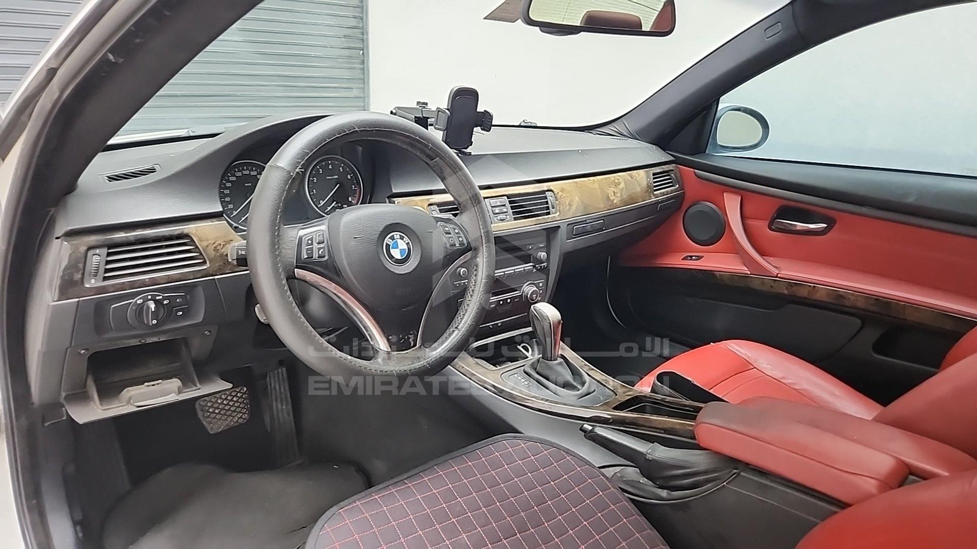 2007 BMW 325 VIN: WBAWB31087PU80579