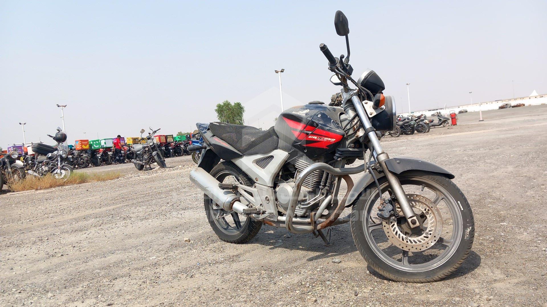2007 HONDA UNICORN VIN: 9C2MC35007R304485