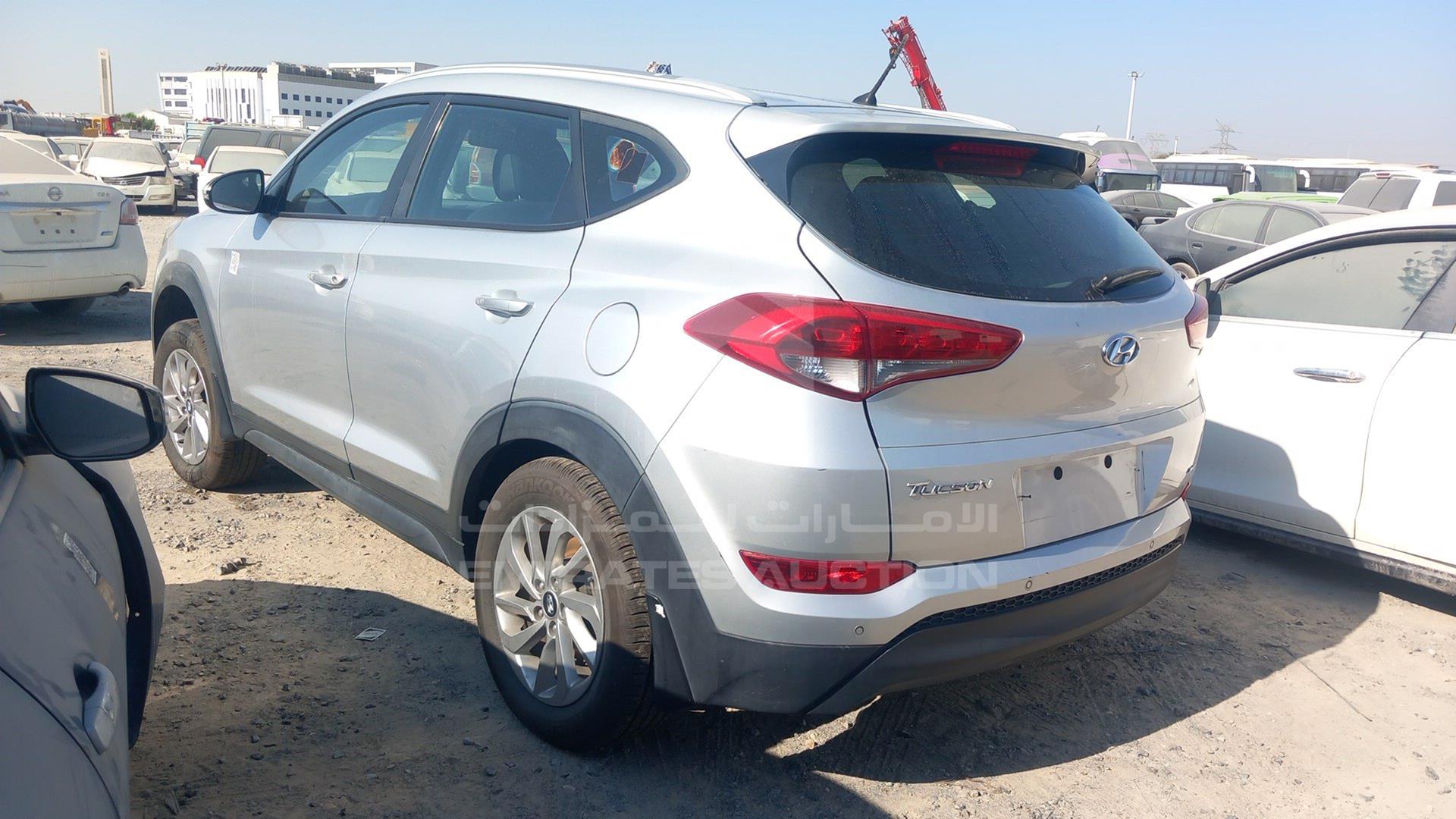 2016 HYUNDAI TUCSON VIN: TMAJ28137GJ061926