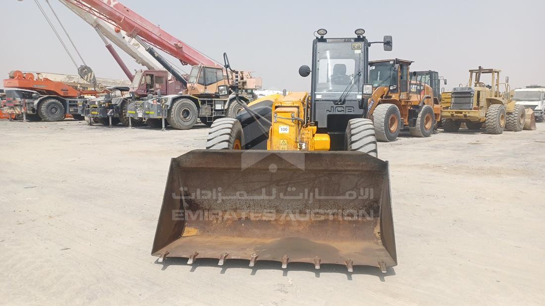 جي سي بي 540-70 2023 — الزاوية الأمامية بالكامل — صورة 1