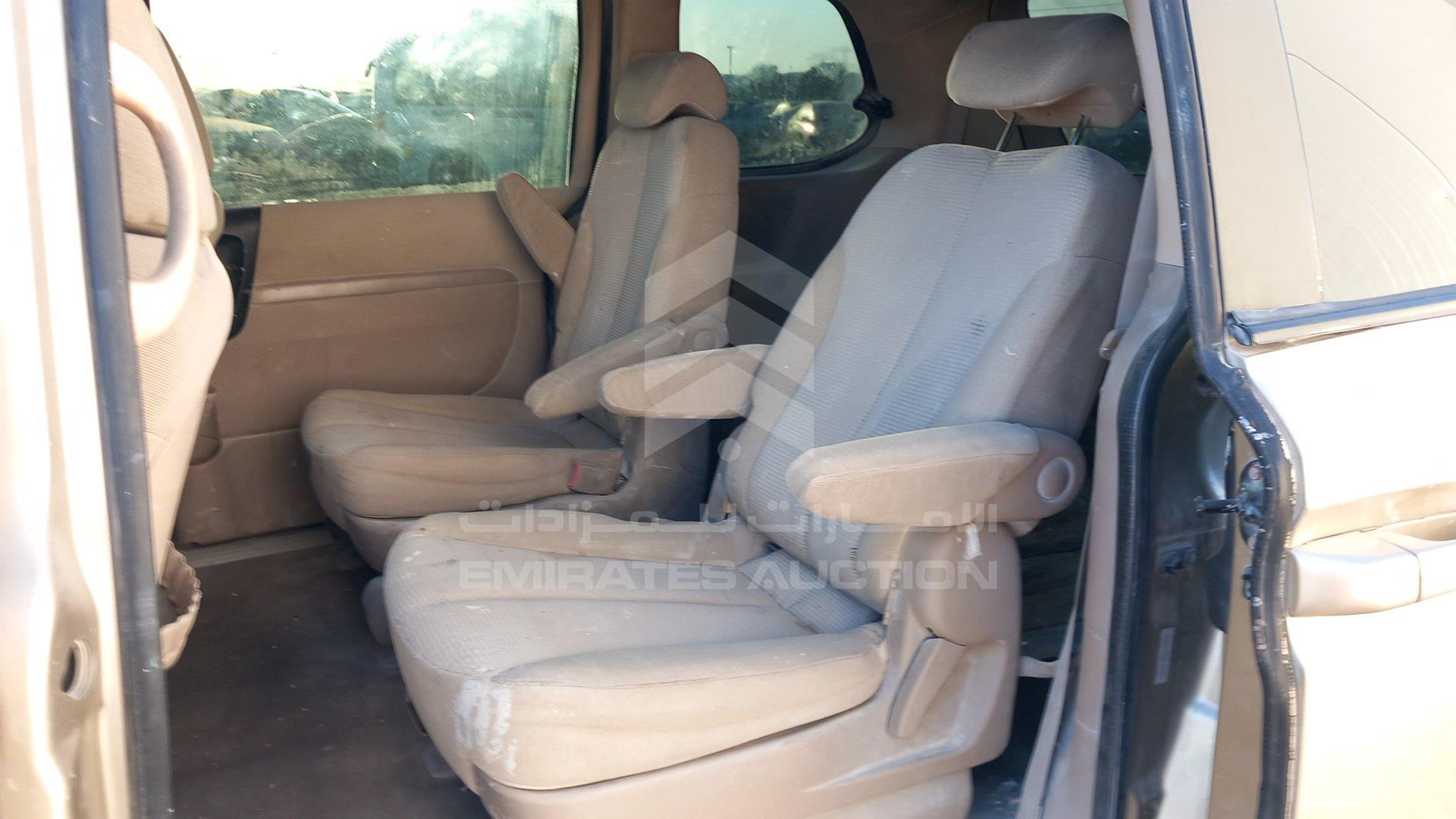 2009 KIA SEDONA VIN: KNDMB133396279378