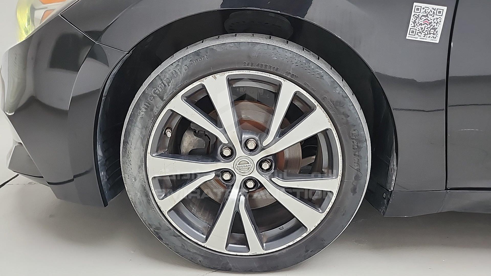 2017 NISSAN MAXIMA VIN: 1N4AA6AP3HC360900
