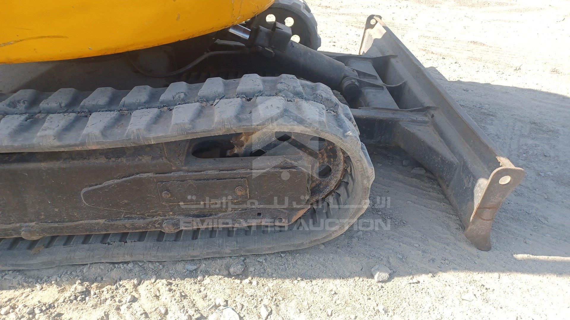 2011 JCB --- VIN: JCB08025P02020131