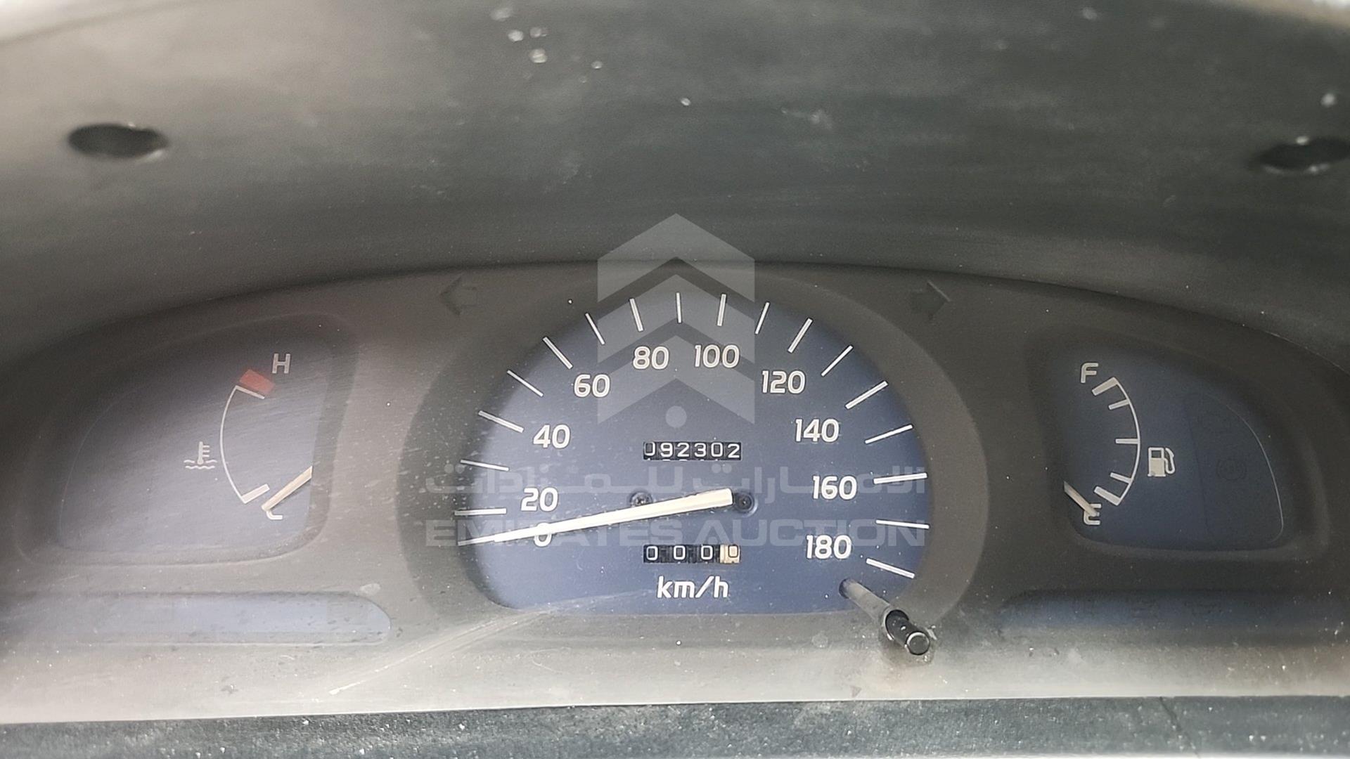 2005 TOYOTA HILUX VIN: JTFEM426450162201
