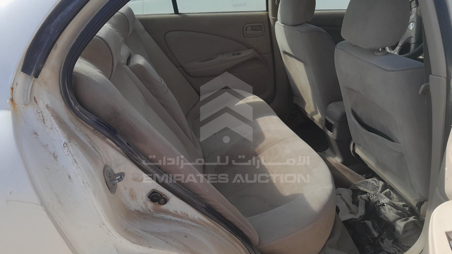2004 NISSAN SUNNY VIN: JN1FN61C34W066670