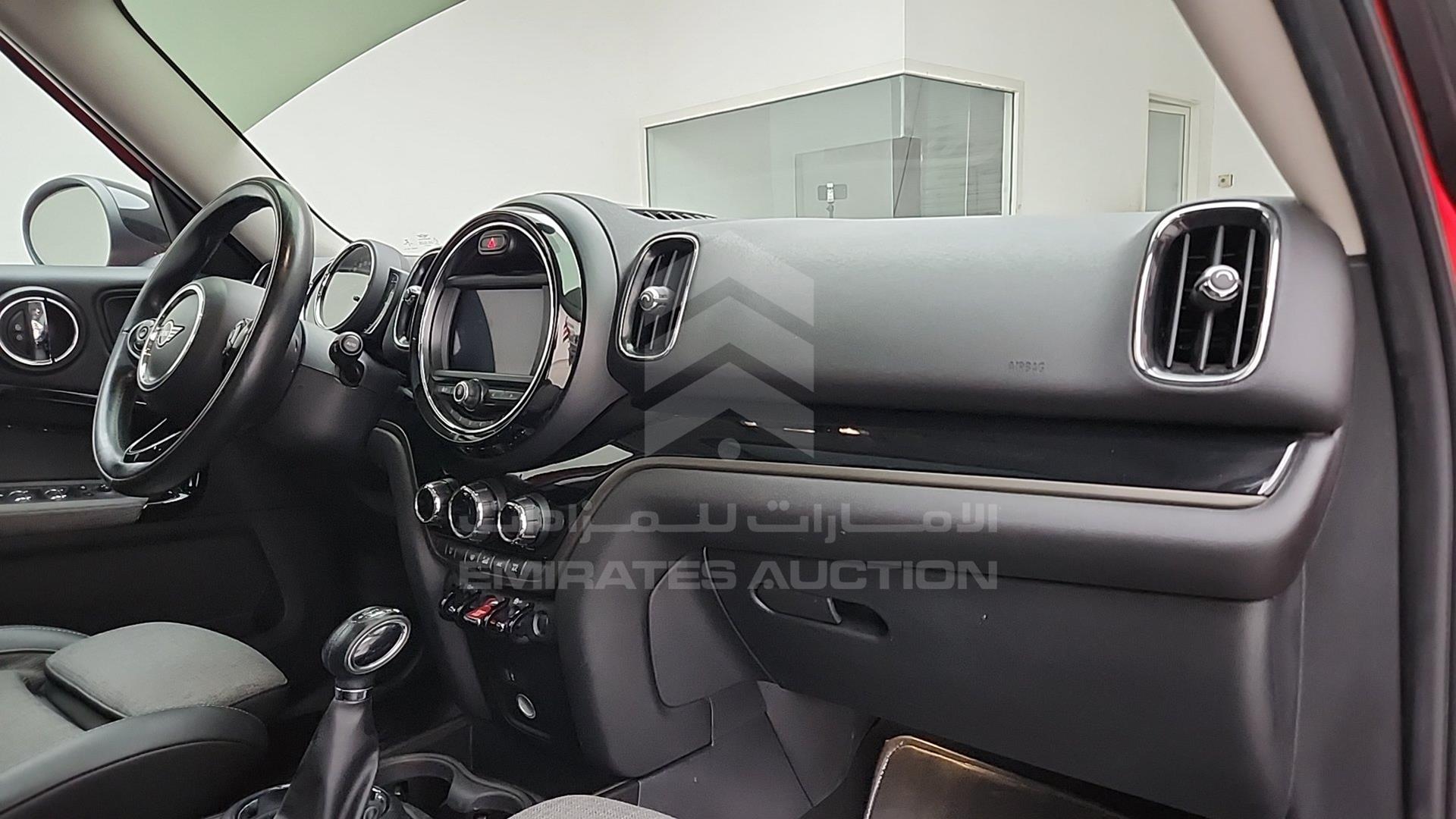 2019 MINI COOPER COUNTRYMAN VIN: WMWYS3A04K3F93084
