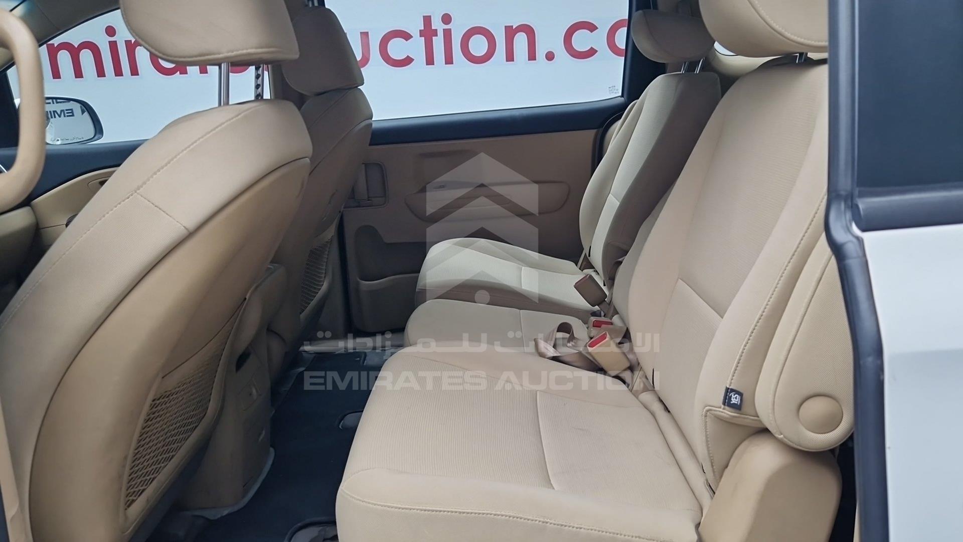 2016 KIA CARNIVAL VIN: KNAMB8128G6156978