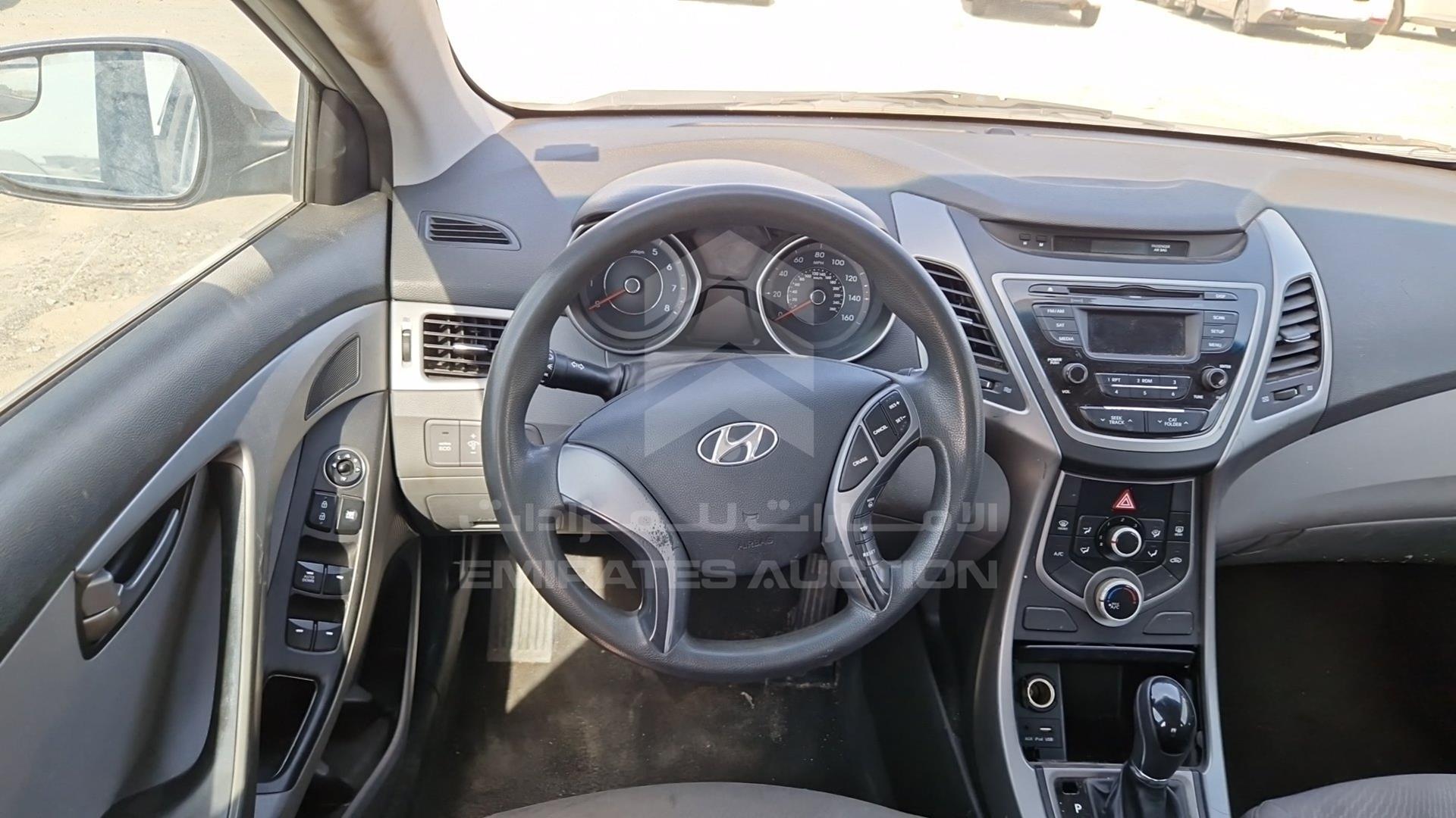 2015 HYUNDAI ELANTRA VIN: 5NPDH4AE5FH623413