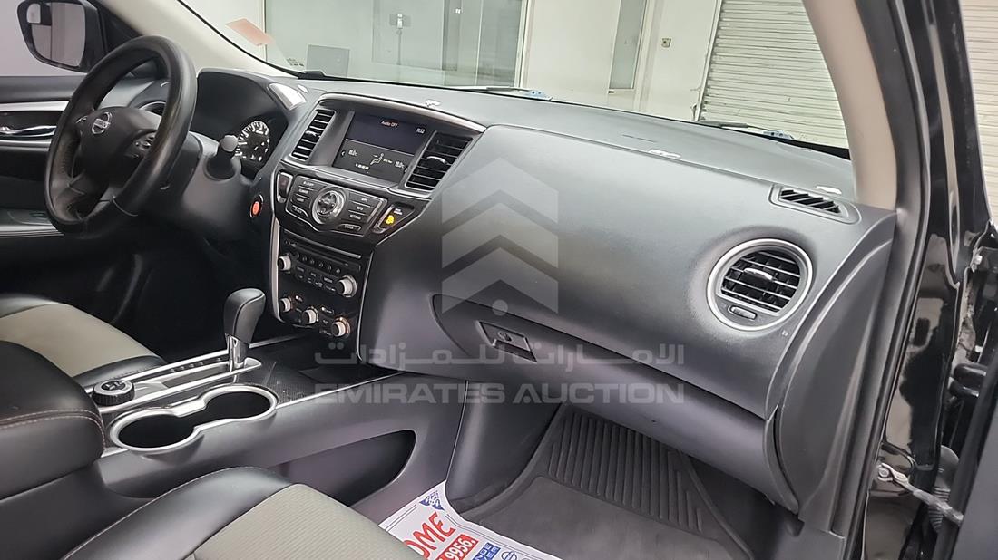 2020 Nissan Pathfinder — Front Right Passenger Dashboard View — Photo 30