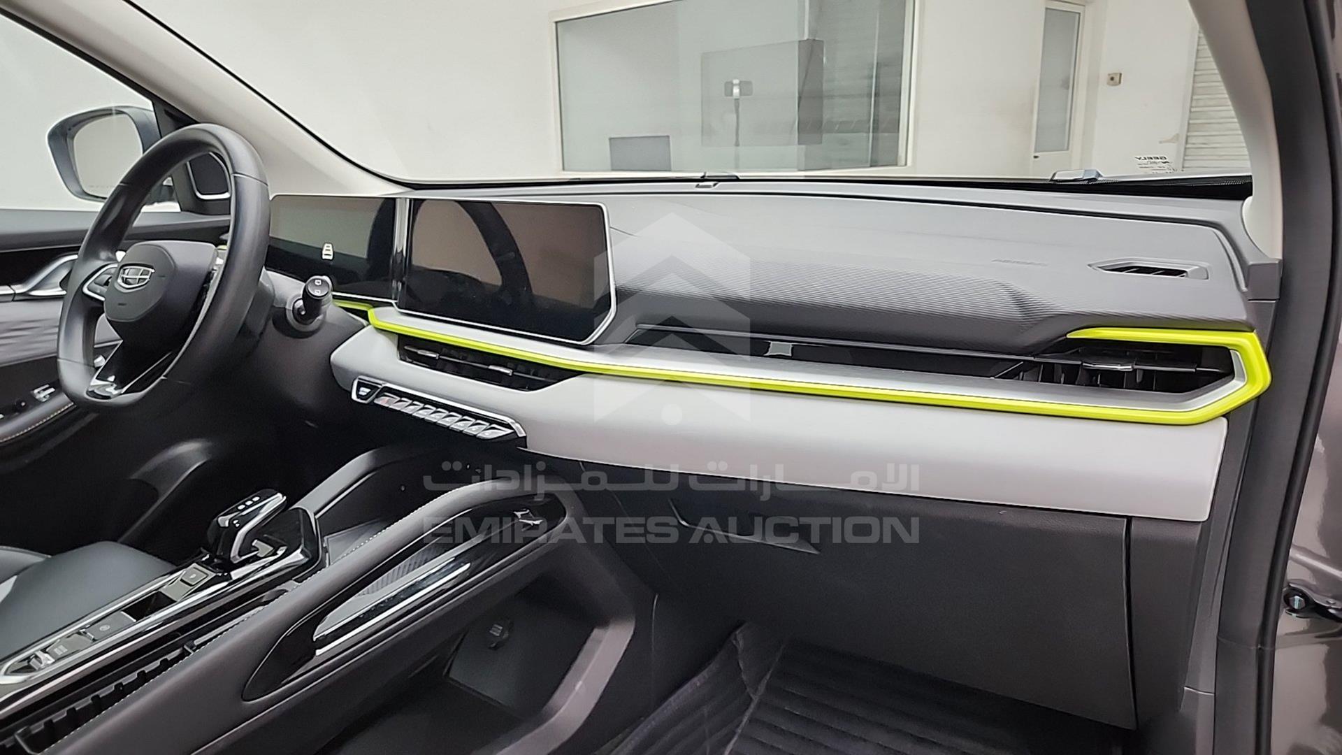 2024 GEELY COOLRAY VIN: LB3762KZ0RX505471