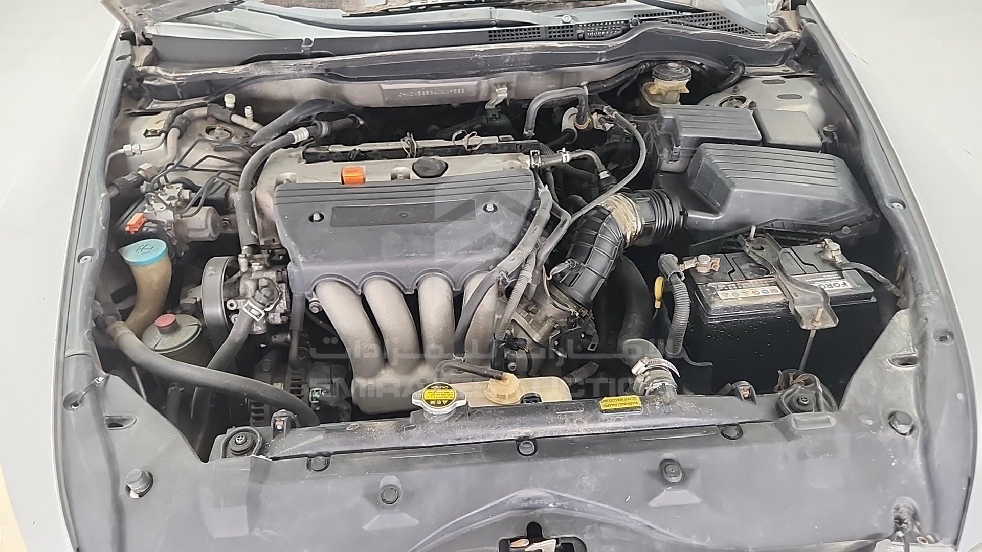 2004 HONDA ACCORD VIN: JHMCM56534C409582