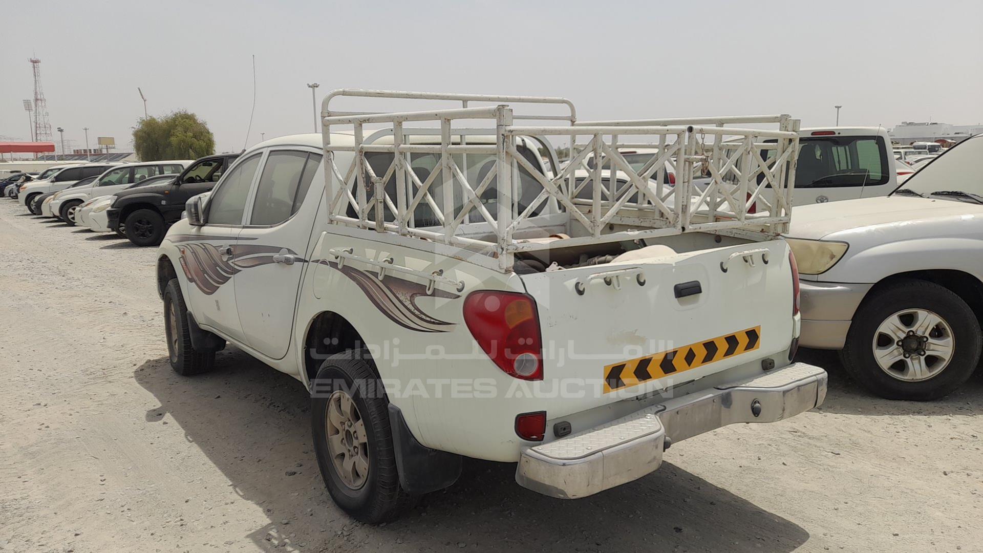 2008 MITSUBISHI L 200 VIN: MMBJNKB508D016581