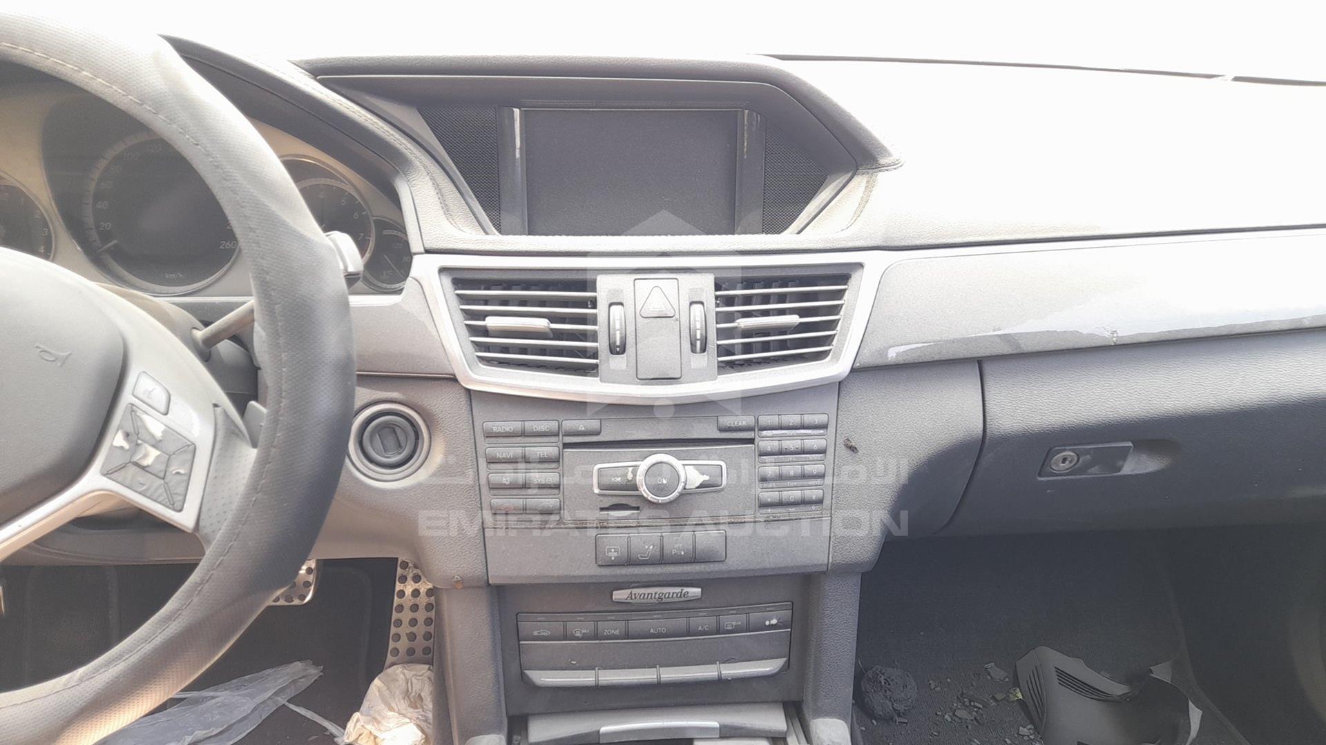 2013 MERCEDES E 300 VIN: WDDHF5EB3DA694553