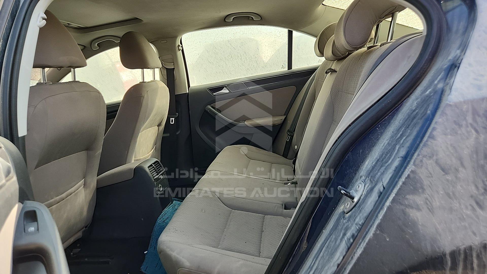 2012 VOLKSWAGEN JETTA VIN: WVWSV1164CM000647
