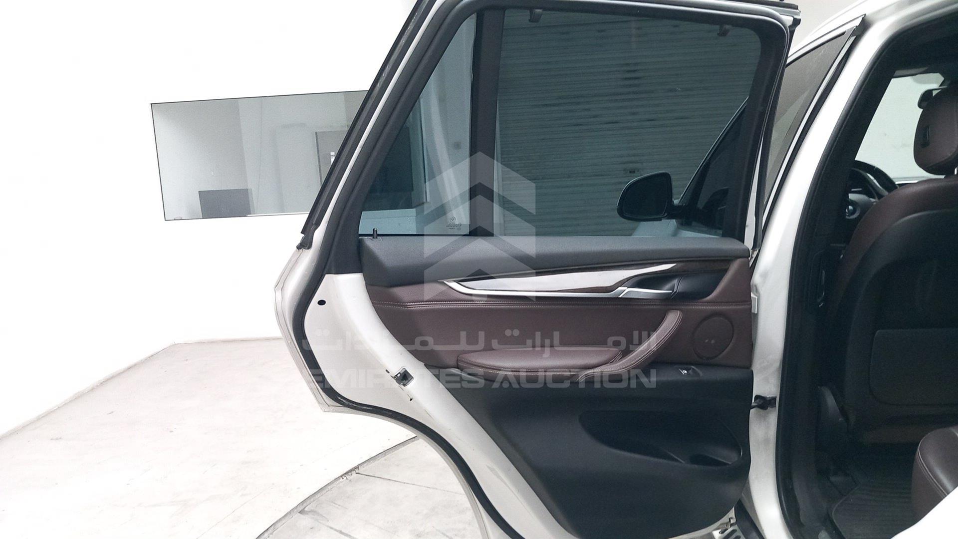 2017 BMW X5 VIN: 5UXKT0C54H0S79907
