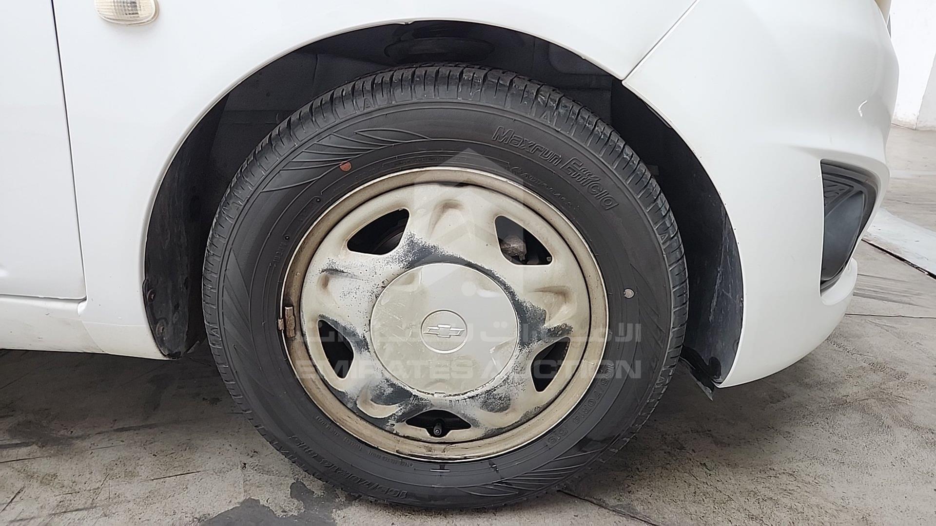 2014 CHEVROLET SPARK VIN: KL1CD6B14EC460575