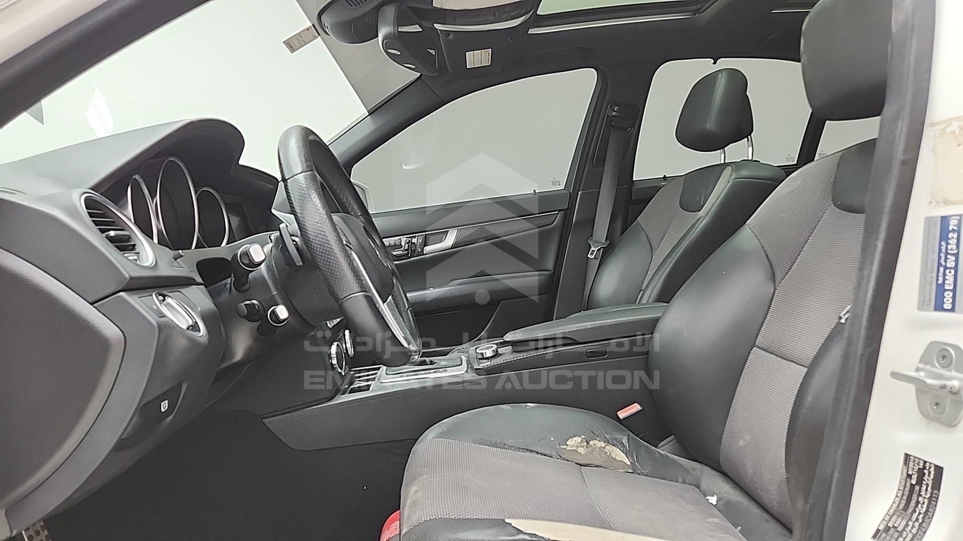 2013 MERCEDES C 200 VIN: WDDGF4JB8DA824113