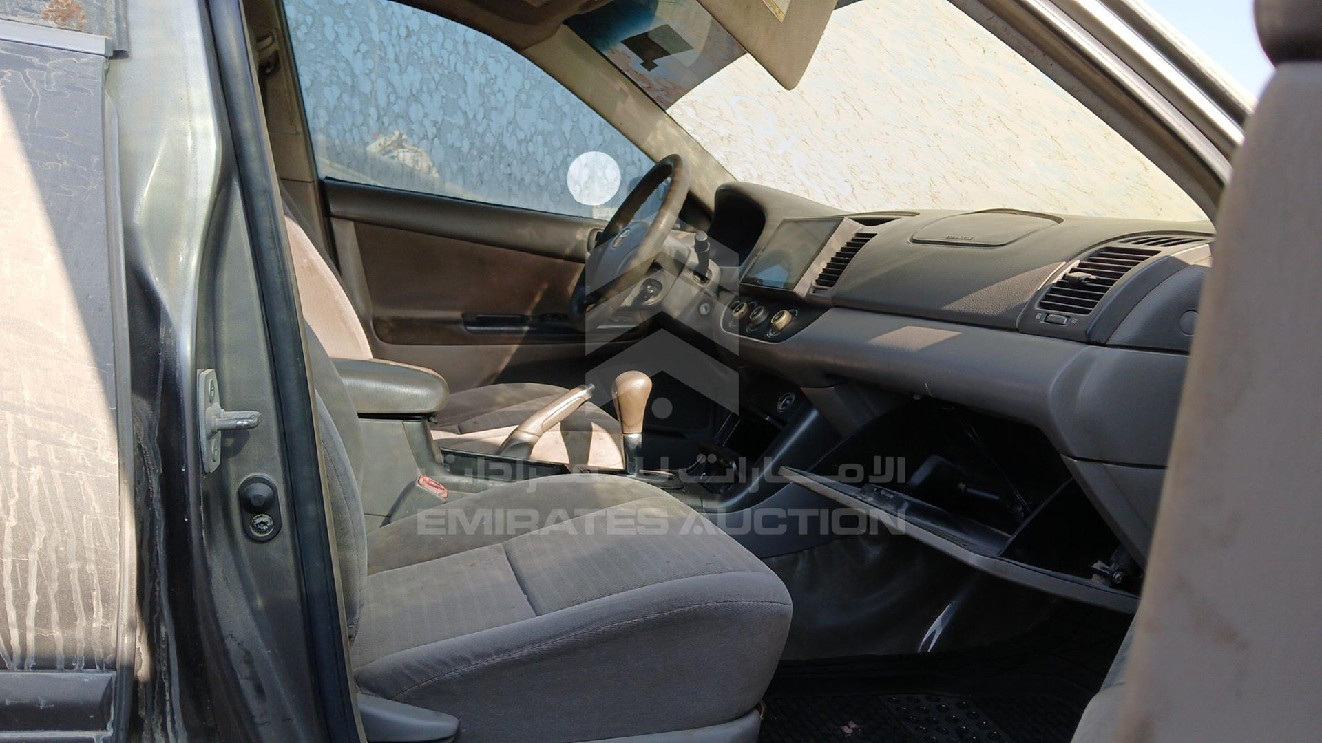 2005 TOYOTA CAMRY VIN: 4T1BE32KX5U595817