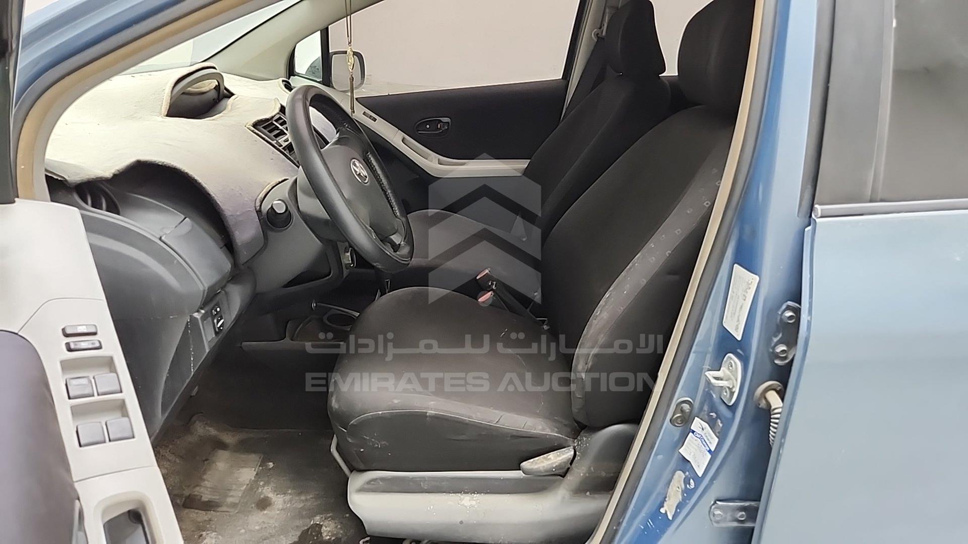2006 TOYOTA YARIS VIN: JTDKW923565031940