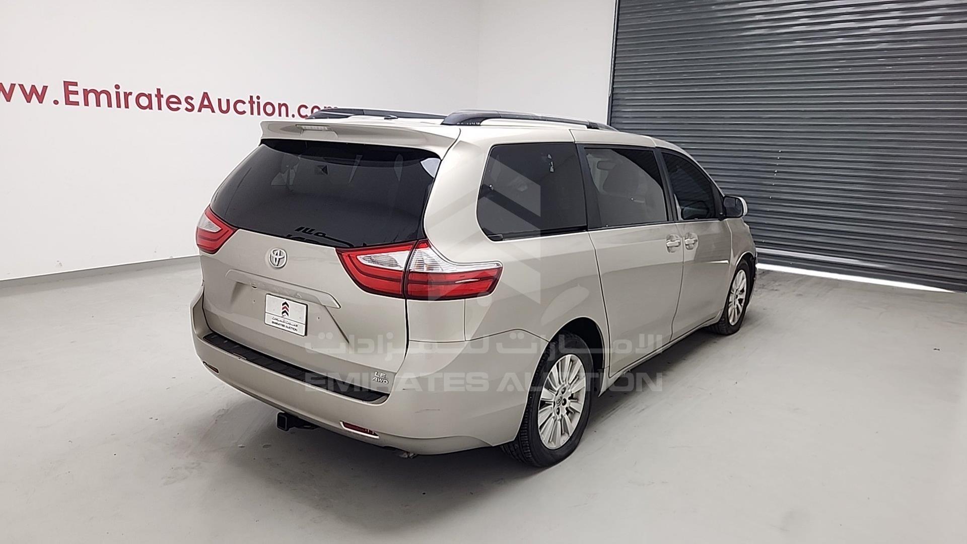 2015 TOYOTA SIENNA VIN: 5TDJK3DC1FS094786