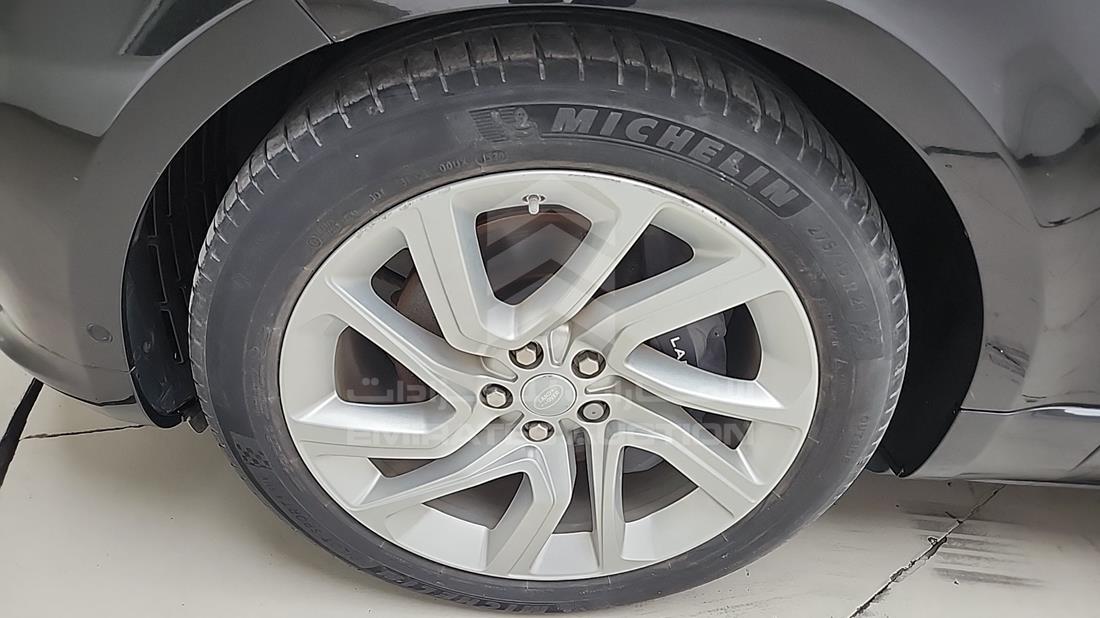 2019 Range Rover Sport — Front Left Tyre — Photo 37