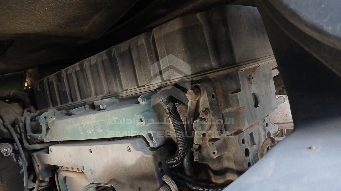 فولفو FH 16 2005 — خليج المحرك — صورة 39