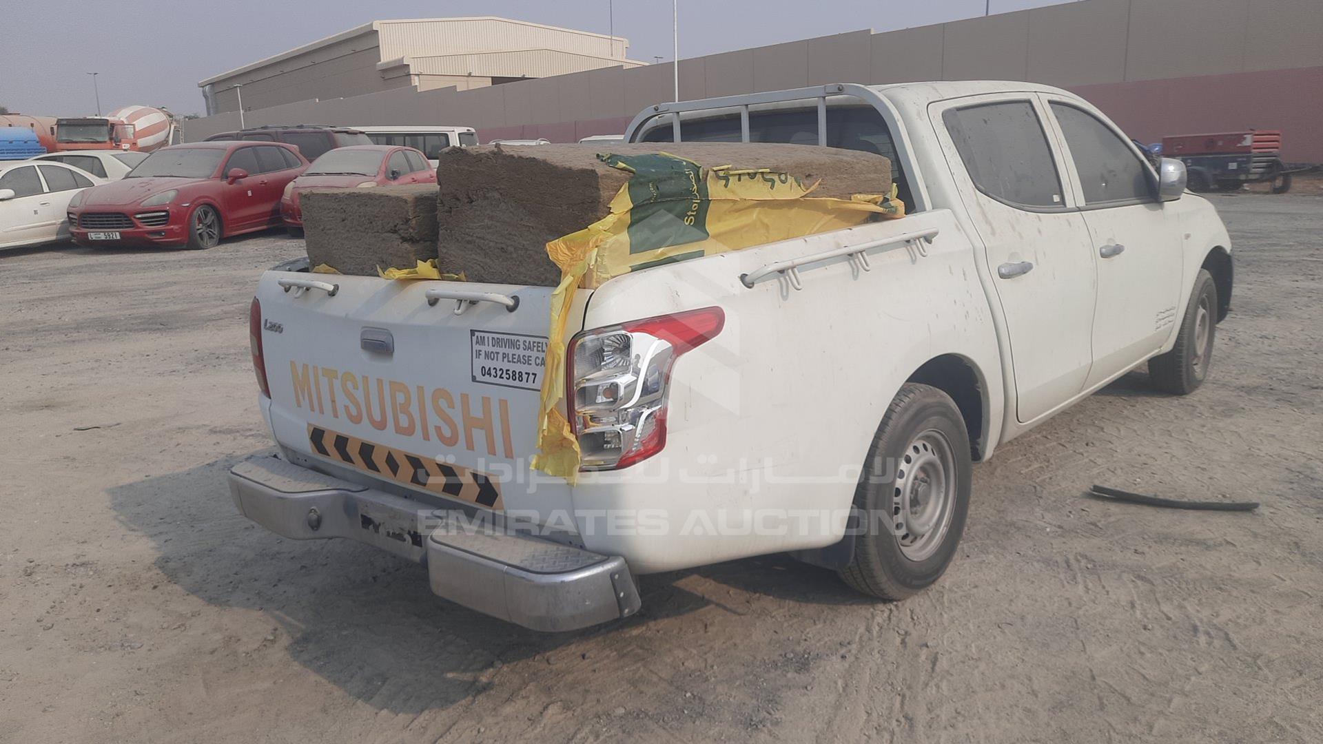 2016 MITSUBISHI L 200 VIN: MMBJNKJ40GH007782