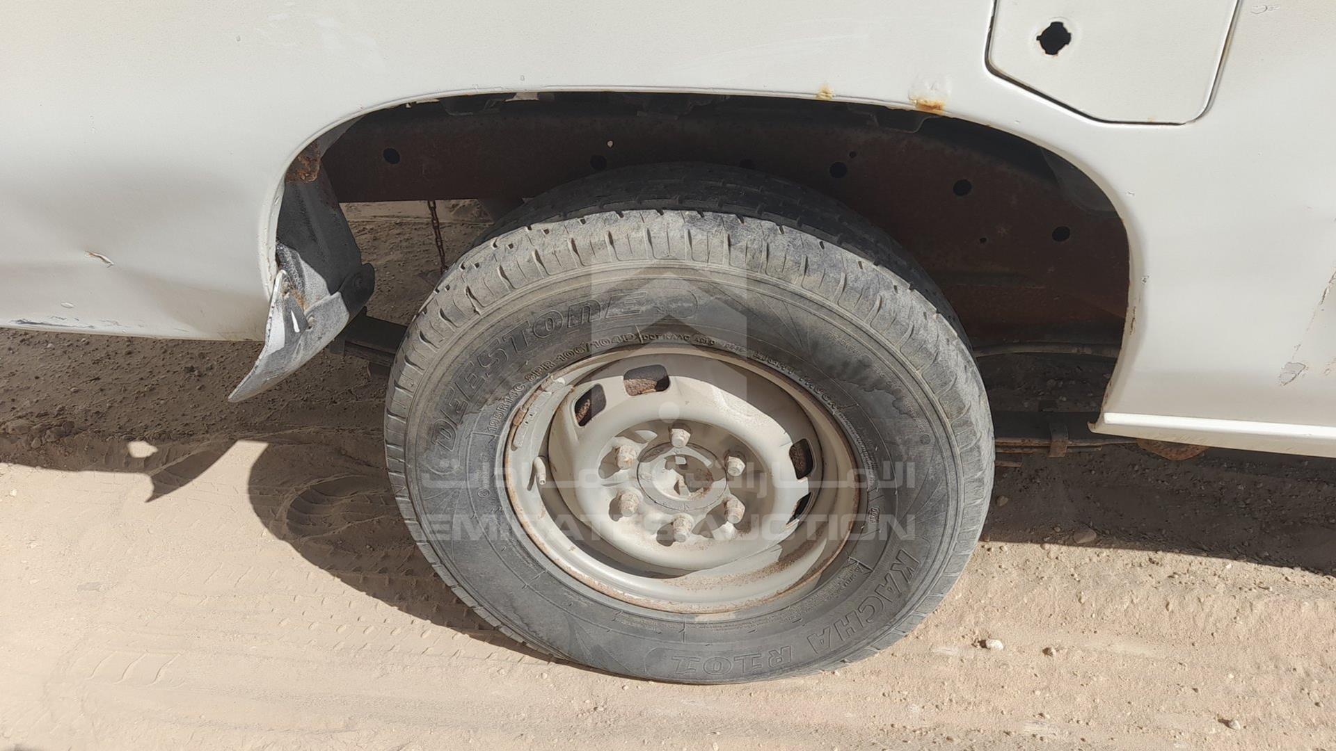 1997 NISSAN 2400 VIN: JN1ADGD21Z0506074