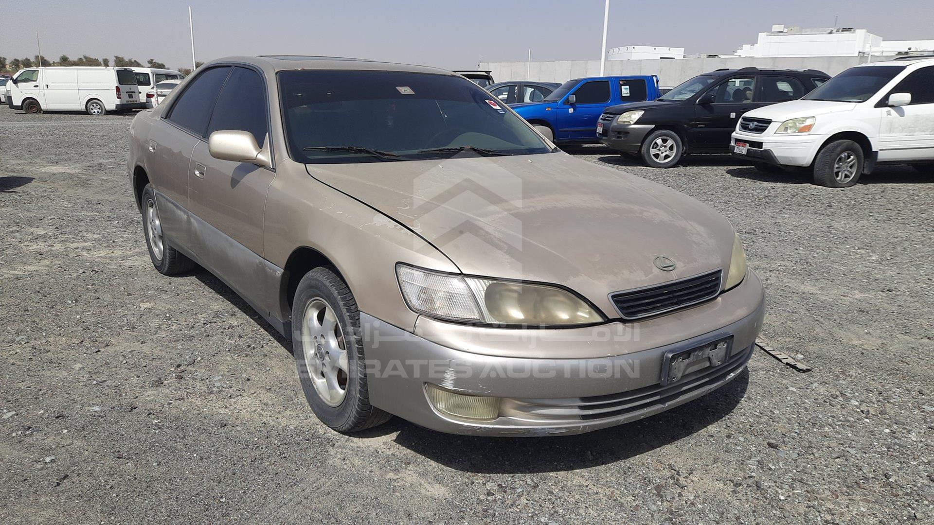 1999 LEXUS ES 300 VIN: JT8BF28G4X0165661
