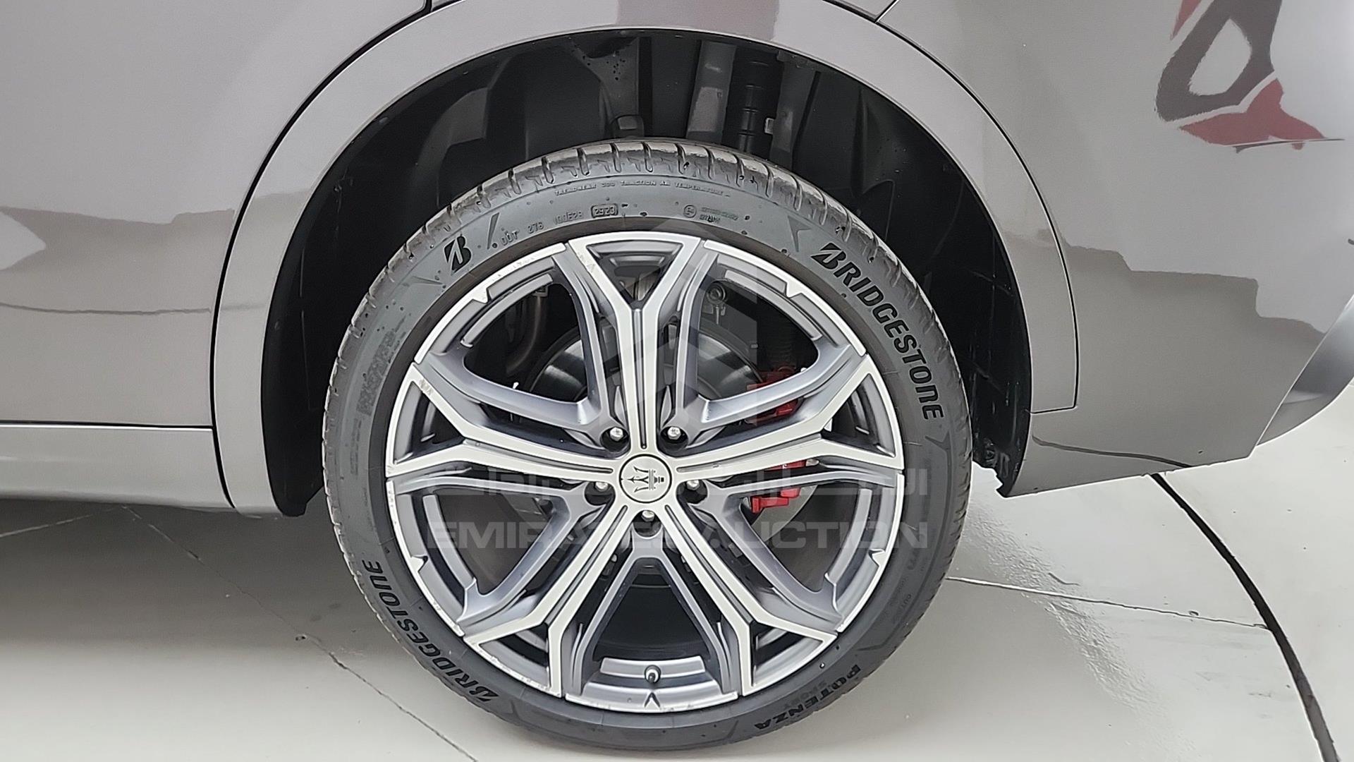 2021 MASERATI LEVANTE VIN: ZN661YUS2MX378091