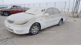 2014 Toyota Camry — Front Left Angle — Photo 6 — Thumbnail