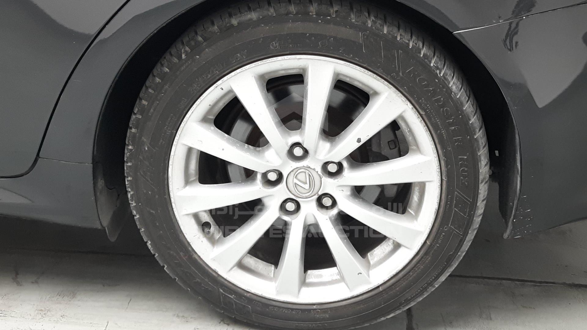 2007 LEXUS IS300 VIN: JTHBG262672004821