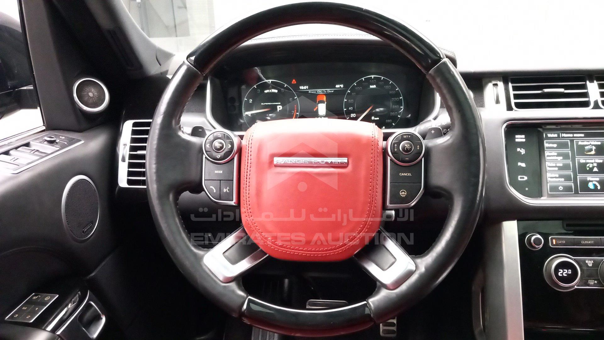 2015 RANGE ROVER VOGUE VIN: SALGA2EF5FA226826