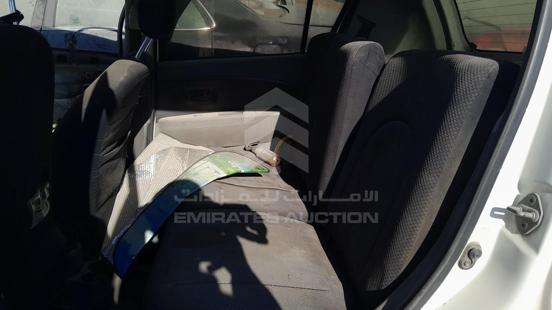 2005 DAIHATSU SIRION VIN: JD1GM301951010766